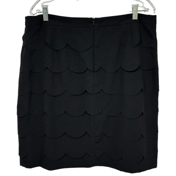 328 - CLEO SCALLOPED LOOK BLACK LINED SKIRT - Picture 4 of 12